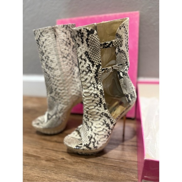 Massimo Dogana Real Python Leather Heels - Picture 2 of 8